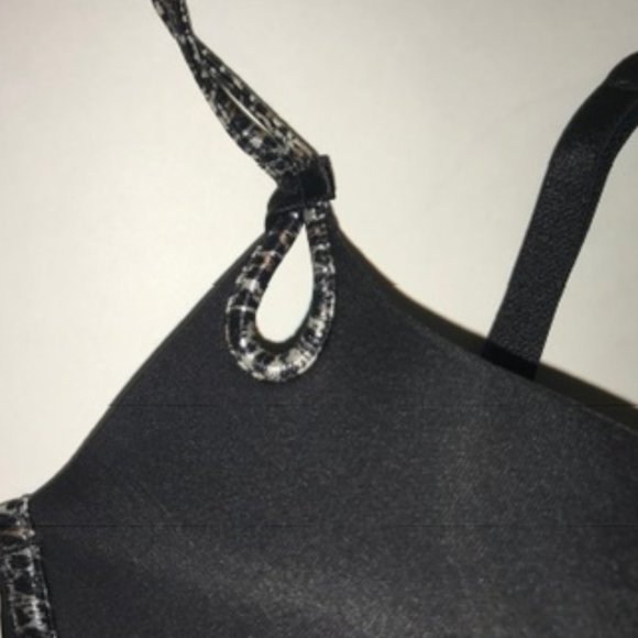 LAST CHANCE - Victoria’s Secret 32D Sexy Little Things Bra - Picture 2 of 6
